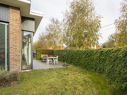 Pleasant Bungalow Near sea and Beach