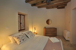 Pentasino Heritage Suites