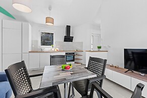 Attractive Apartment in Peroj With Terrace