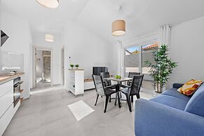 Attractive Apartment in Peroj With Terrace