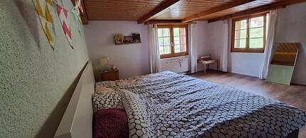 Alpine Chalet With Mountain Views & Tranquillity