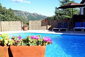 Apartment With Private Pool, Mountain View