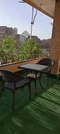The King Narmar Hotel