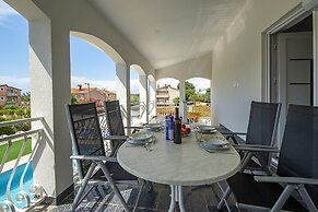 Relaxing Villa Near Porec With Pool