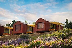The Huts at Lakes Edge