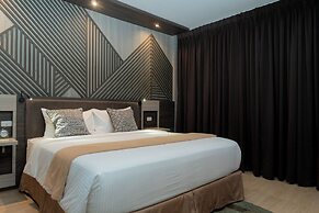 Adelina Hotel and Suites