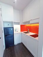 Hillside Apartment In Sunset Town