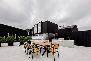 The House Of Mo