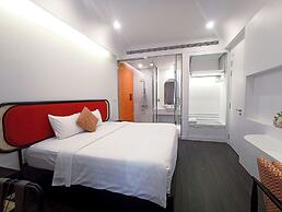 2 Bedrooms Apartment In Sunset Town