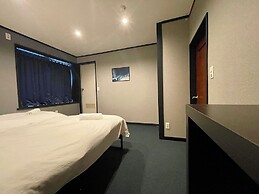 Ember Lodge