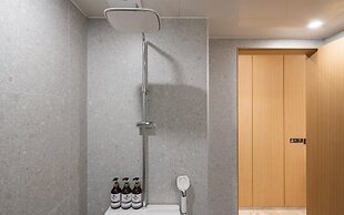Incheon Brown-Dot Hotel