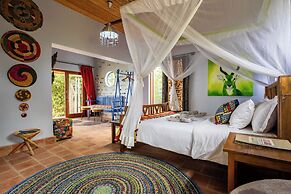 Chameleon Hill Forest Lodge