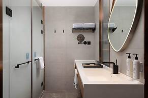 Linfen Wanda Yuehua Hotel