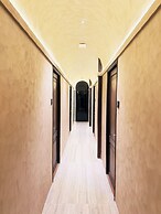 White Pearl Colaba