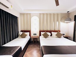 White Pearl Colaba