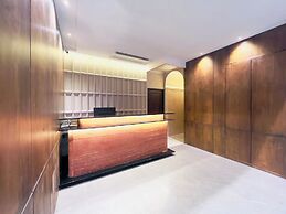 White Pearl Colaba