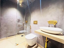 White Pearl Colaba