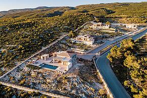 Terra Lucis Mountain Residences