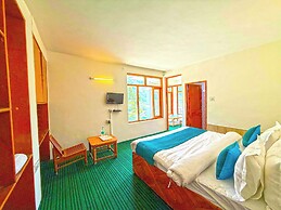 Hotel Alpine Manali