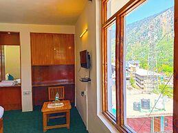 Hotel Alpine Manali