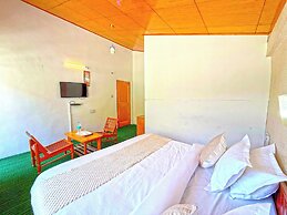 Hotel Alpine Manali