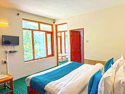 Hotel Alpine Manali