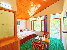 Hotel Alpine Manali