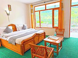 Hotel Alpine Manali