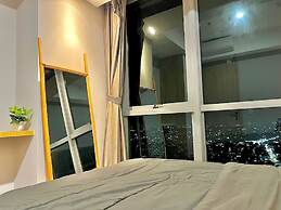 Fairview House - Luxstay near Airport