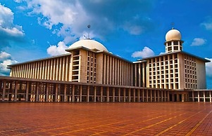 Capitol Prism Sky Suites