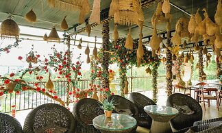 Sea Breeze Resort & Spa