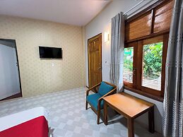 Sea Breeze Resort & Spa