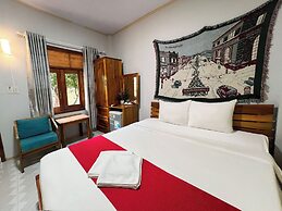 Sea Breeze Resort & Spa