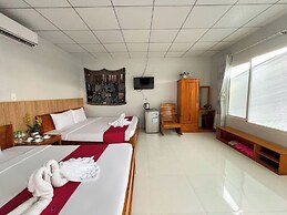 Sea Breeze Resort & Spa