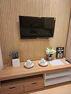 Green Sedayu Suites by Emily