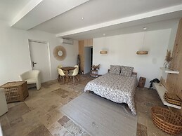 Chateau de Mont-Vert