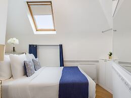 Merveil Luxury Suites - Royale - Saint Honore view