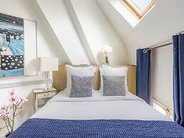 Merveil Luxury Suites - Royale - Saint Honore view