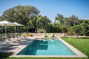 The Olive Project - Villa Maria with Private Pool by Konnect