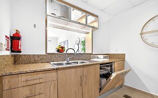 Ethereal 1 BR in JBR with Beach Views