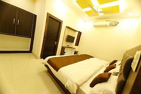 Hotel Ganga Ashraye