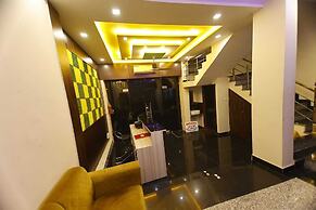 Hotel Ganga Ashraye