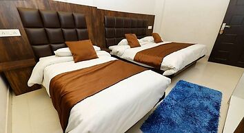 Hotel Ganga Ashraye