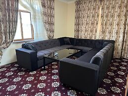 Fayzobod Guesthouse B&B