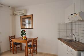 Helen Suites