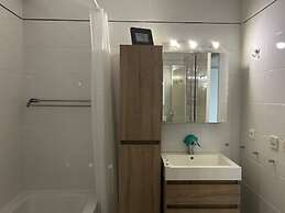 Cozy Studio Near Center and Beach