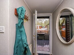 Robin's Lodge