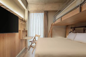Moxy Tulum