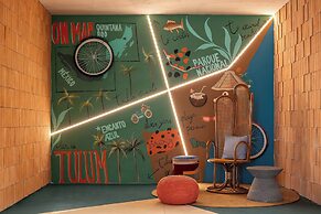 Moxy Tulum