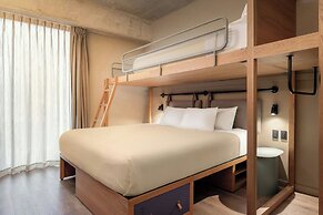 Moxy Tulum